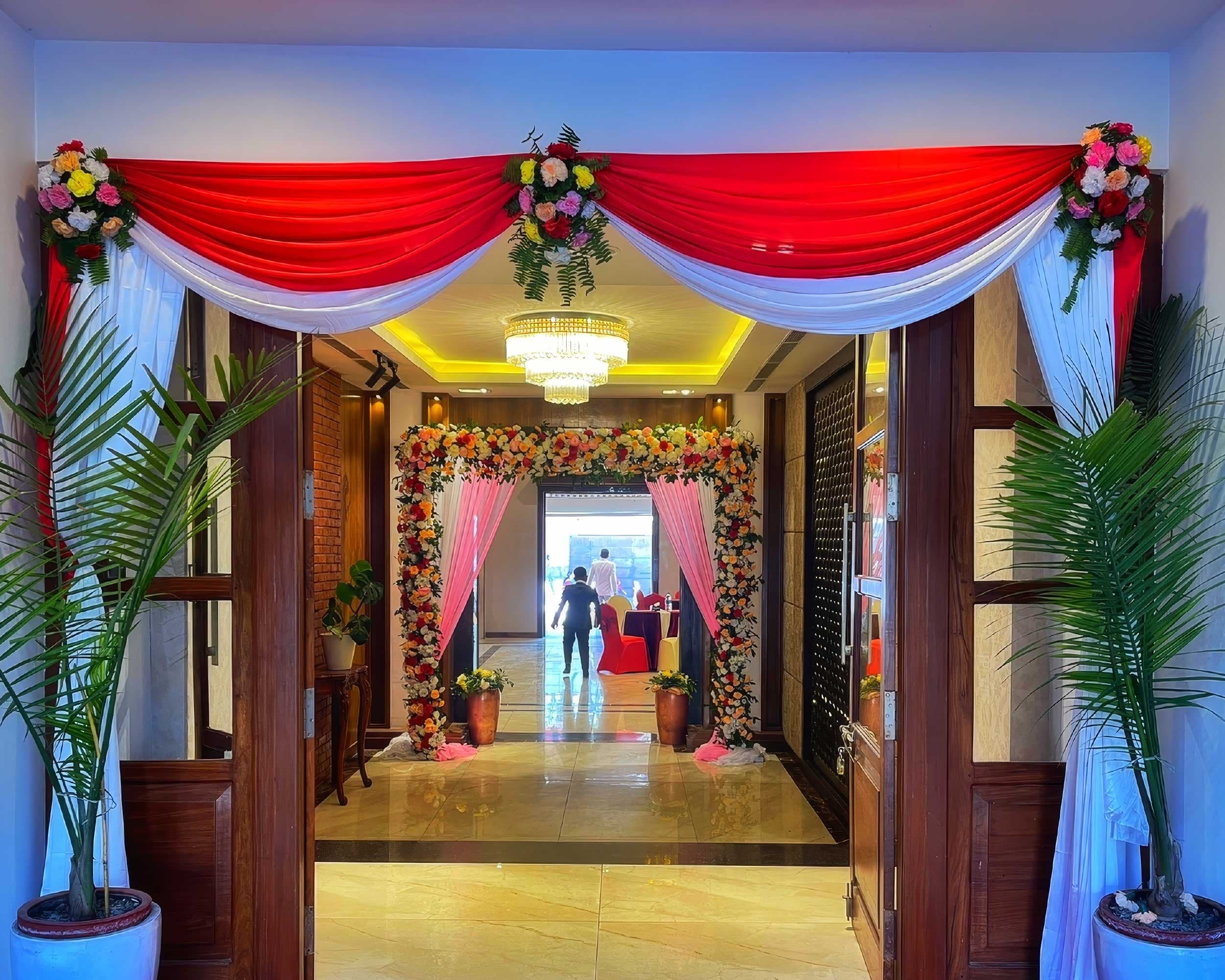 Grand Floral Welcome Arch